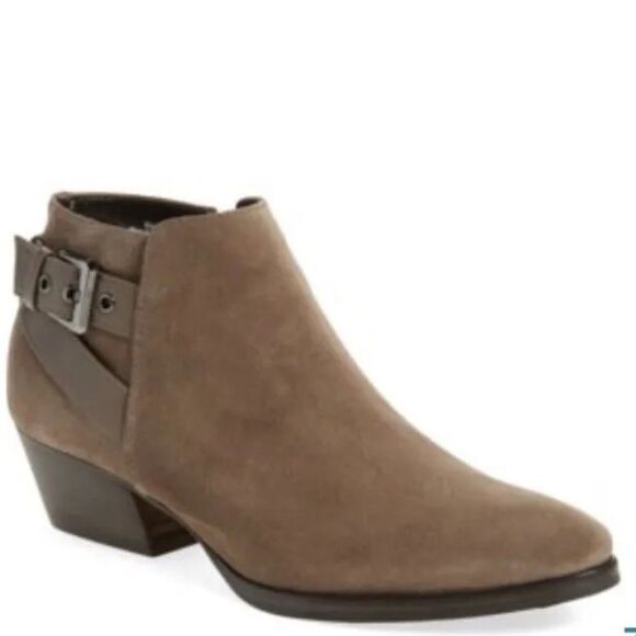 Aquatalia Farin Taupe Suede Booties Sz 10 - Picture 1 of 10